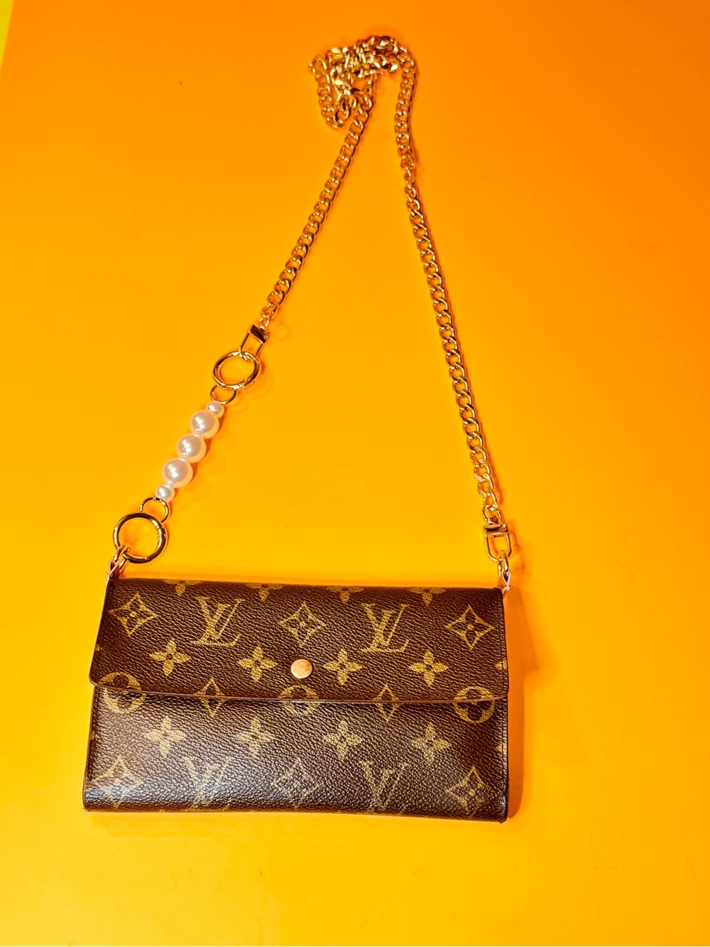 Louis Vuitton Brown Monogram Wallet Crossbody with Pearl Charm and Gold Chain - Picture 5 of 14